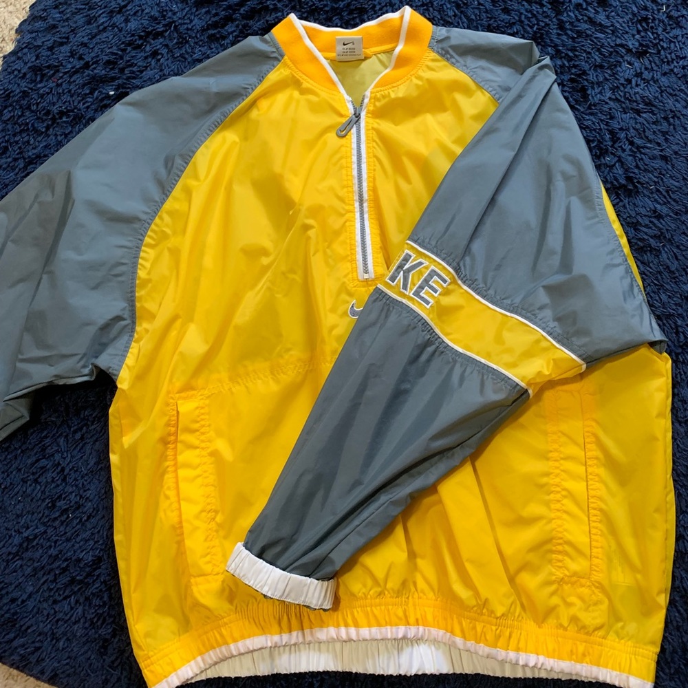 Nike windbreaker